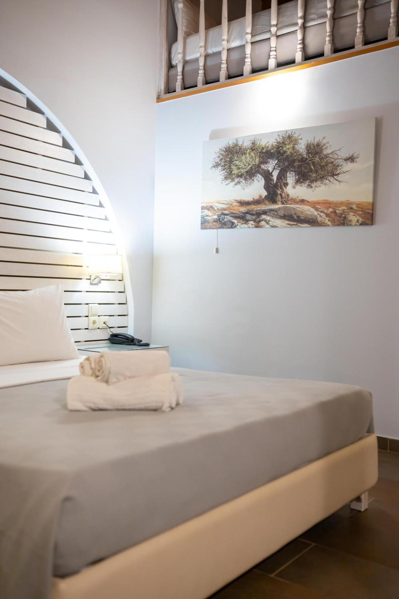 Aktaion Resort Gythio Buitenkant foto